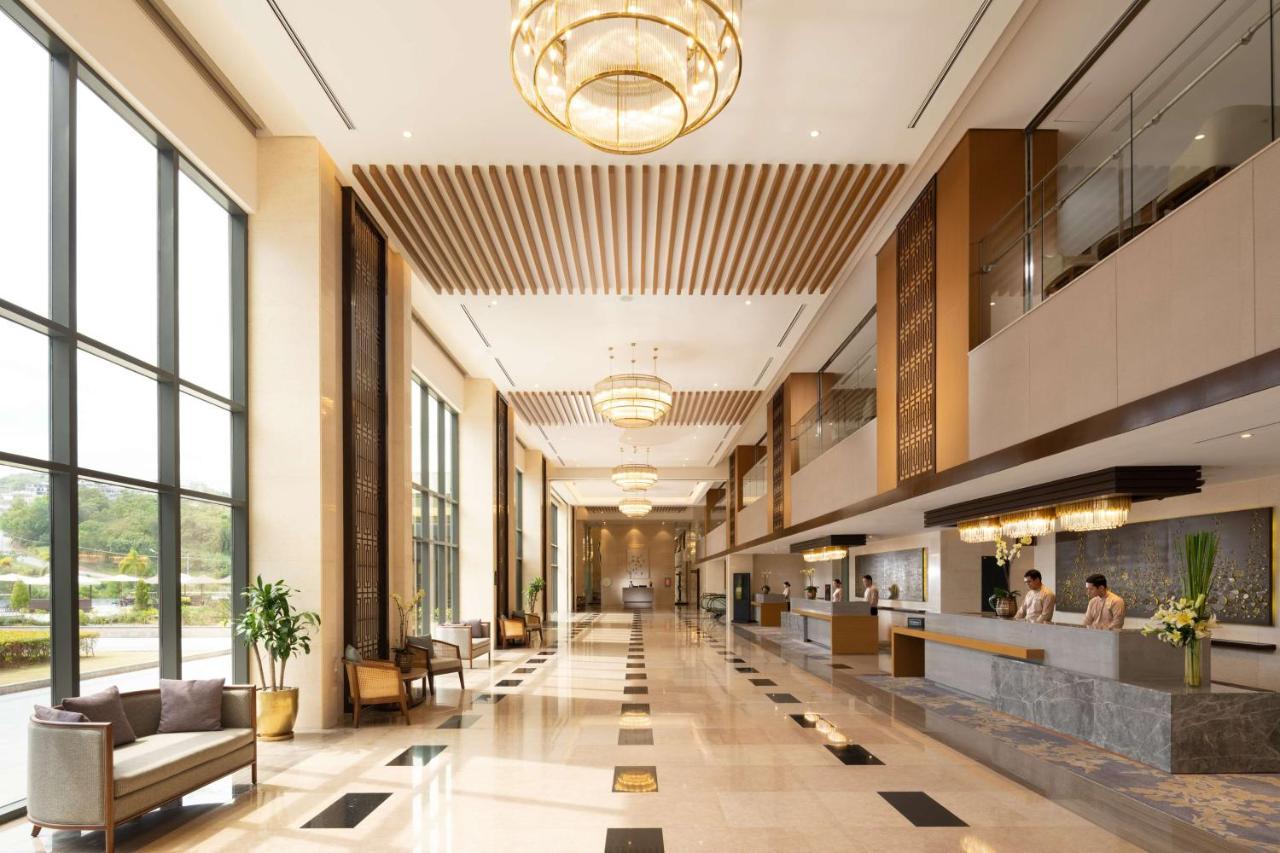 Hilton Clark Sun Valley Resort Clark Field Eksteriør bilde